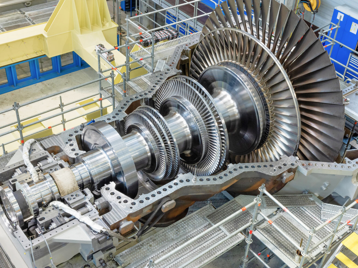 Complete machining solutions for heavy shafts, bearing